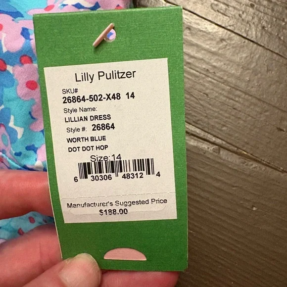 Lilly Pulitzer - Picture 4 of 4